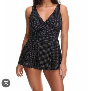 Miraclesuit NWT Arora Black and White Polka Dot One Piece Swimsuit size 22w